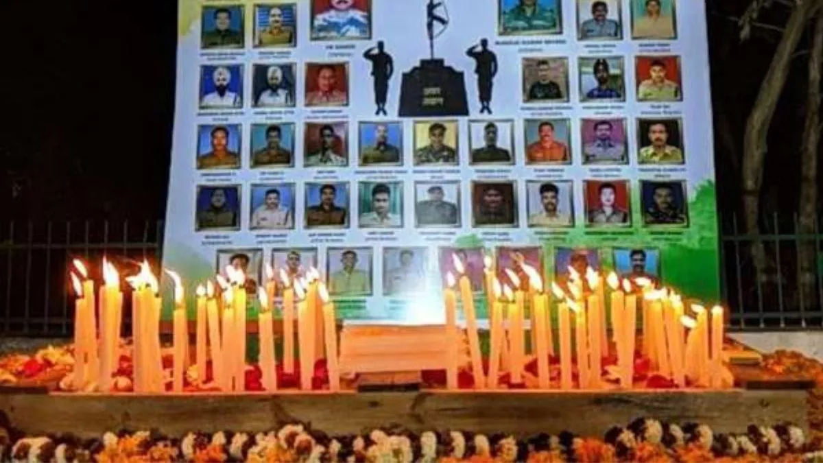 Jamshedpur : सामाजिक संस्था समर्पण ने पुलवामा के शहीदों को किया याद