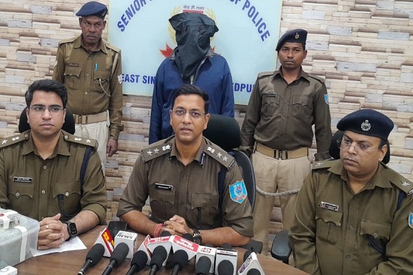 Jamshedpur : टेल्को से पिस्टल व गांजा के साथ घाटशिला का युवक धराया