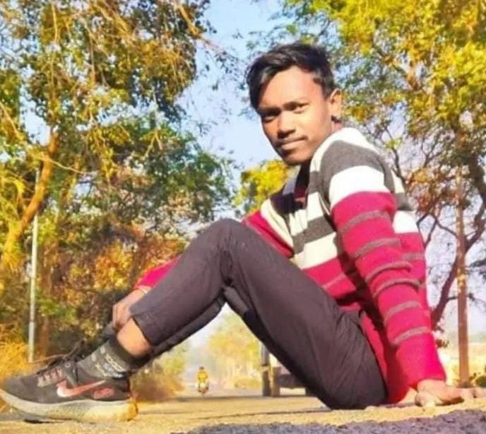 Deoghar: तिलक से पहले  रेलवे ट्रैक पर मिली युवक की लाश