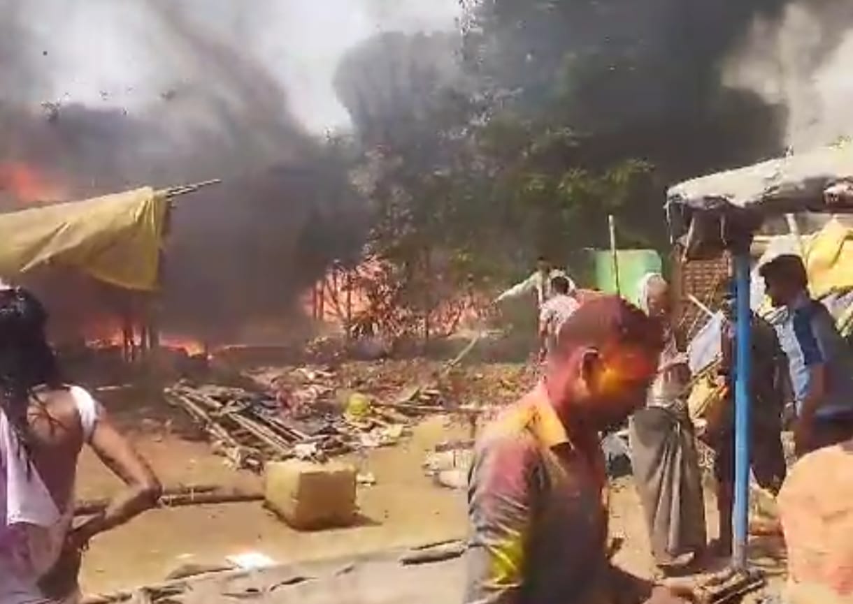 BREAKING NEWS: बागबेड़ा भिखारी मैदान स्थित सब्जी बाजार में लगी भीषण आग,कोई हताहत नहीं