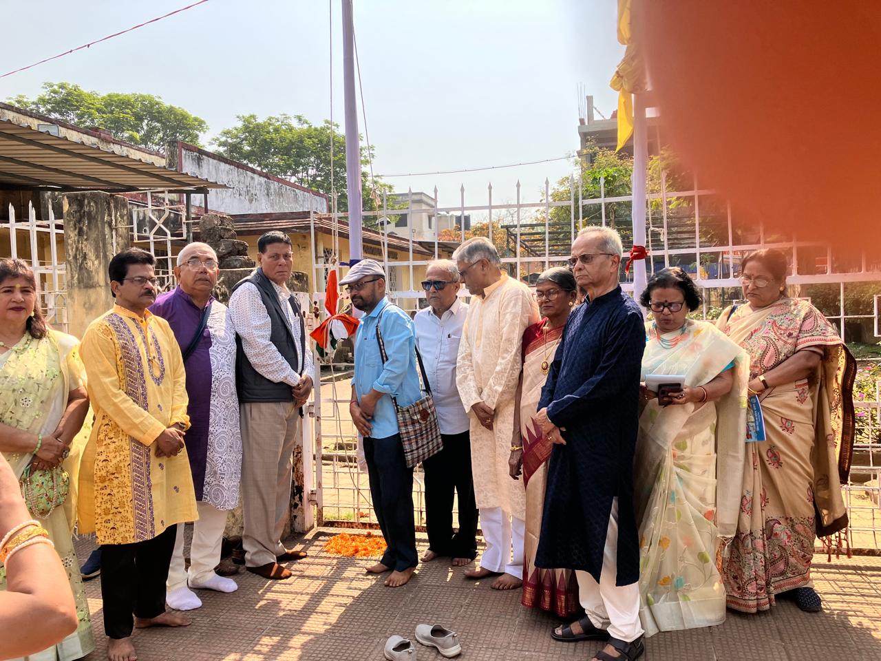 Jamshedpur: सोनारी कम्युनिटी सेंटर में आयोजित हुआ भारत बंग साहित्य सम्मेलन का वार्षिक अधिवेशन