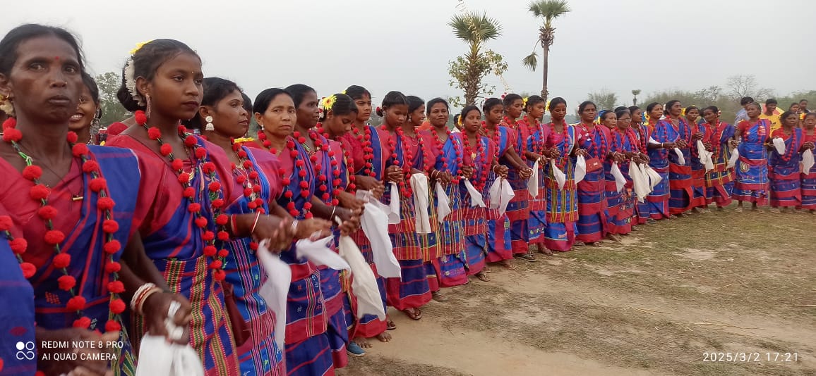 Bahragora: बहरागोड़ा में प्रकृति संरक्षण के लिए पाता नाच प्रतियोगिता, विजेता को मिला 14 हजार का पुरस्कार