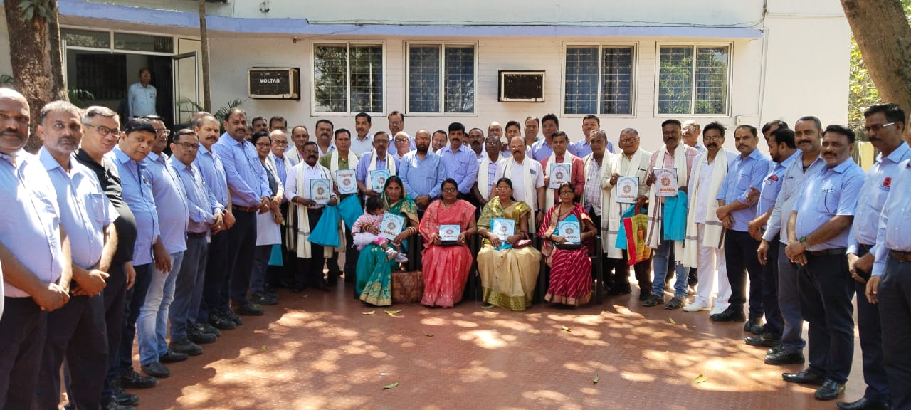 Jamshepur : टाटा मोटर्स में सेवानिवृत्त कर्मियों का विदाई सह सम्मान समारोह आयोजित