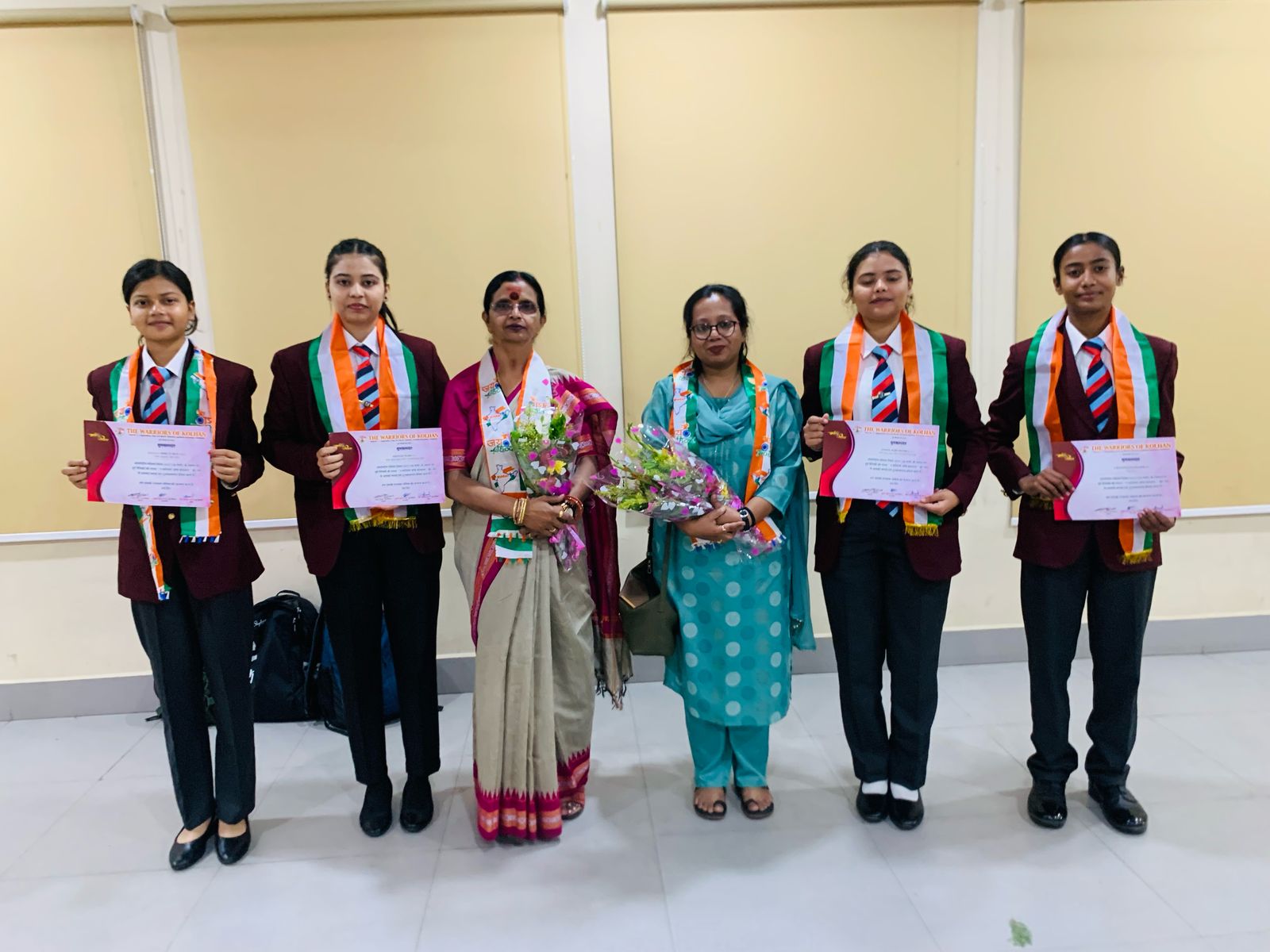 महिला दिवस के मौके पर ‘द वॉरियर ऑफ कोल्हान’ द्वारा Jamshedpur Womens University की NCC कैडेट्स का हुआ सम्मान