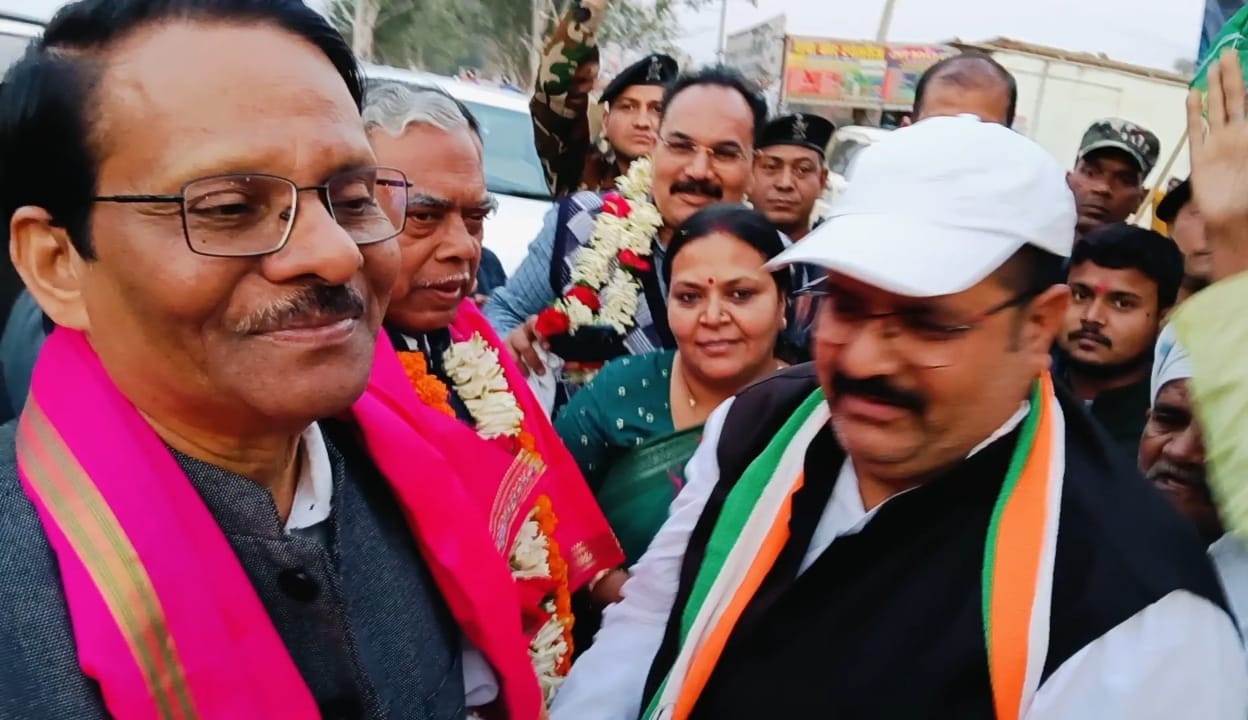 Deoghar: दिनेशानंद झा ने किया कांग्रेस के प्रदेश प्रभारी K Raju का स्वागत