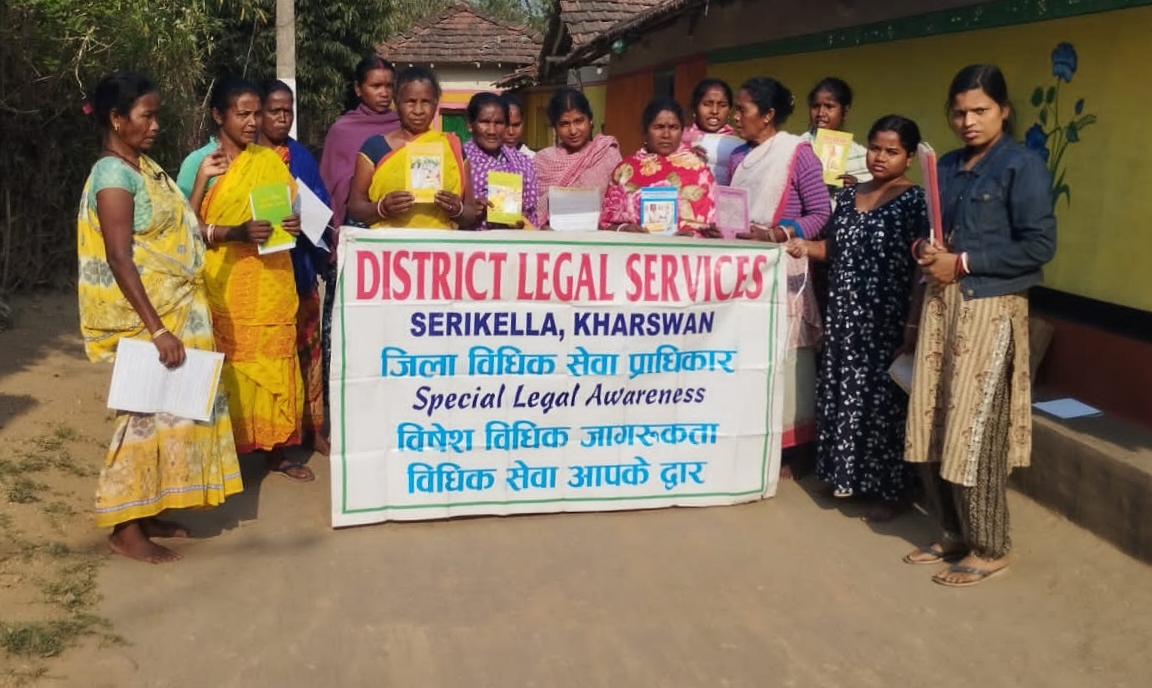 Gamhariya : पीएलवी ने निकाली प्रभात फेरी, कुरीतियों से दूर रहने की दी सलाह