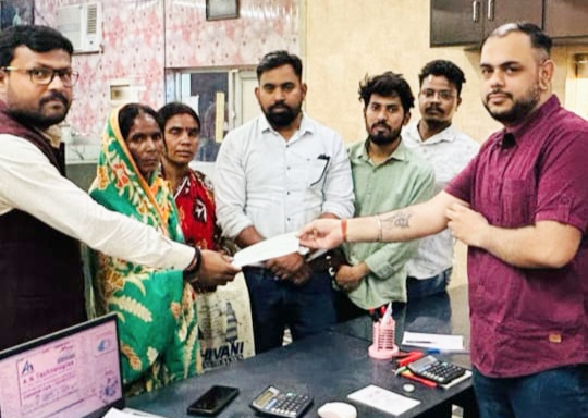 Adityapur: सात दिन से लापता व्यक्ति की MGM में मिली थी लाश, कंपनी ने दिया चार लाख रुपये मुआवजा