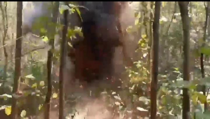 Chaibasa: नक्सल विरोधी अभियान में मिली सफलता, गोईलकेरा में नक्सली कैंप ध्वस्त – भारी मात्रा में गोला-बारूद बरामद