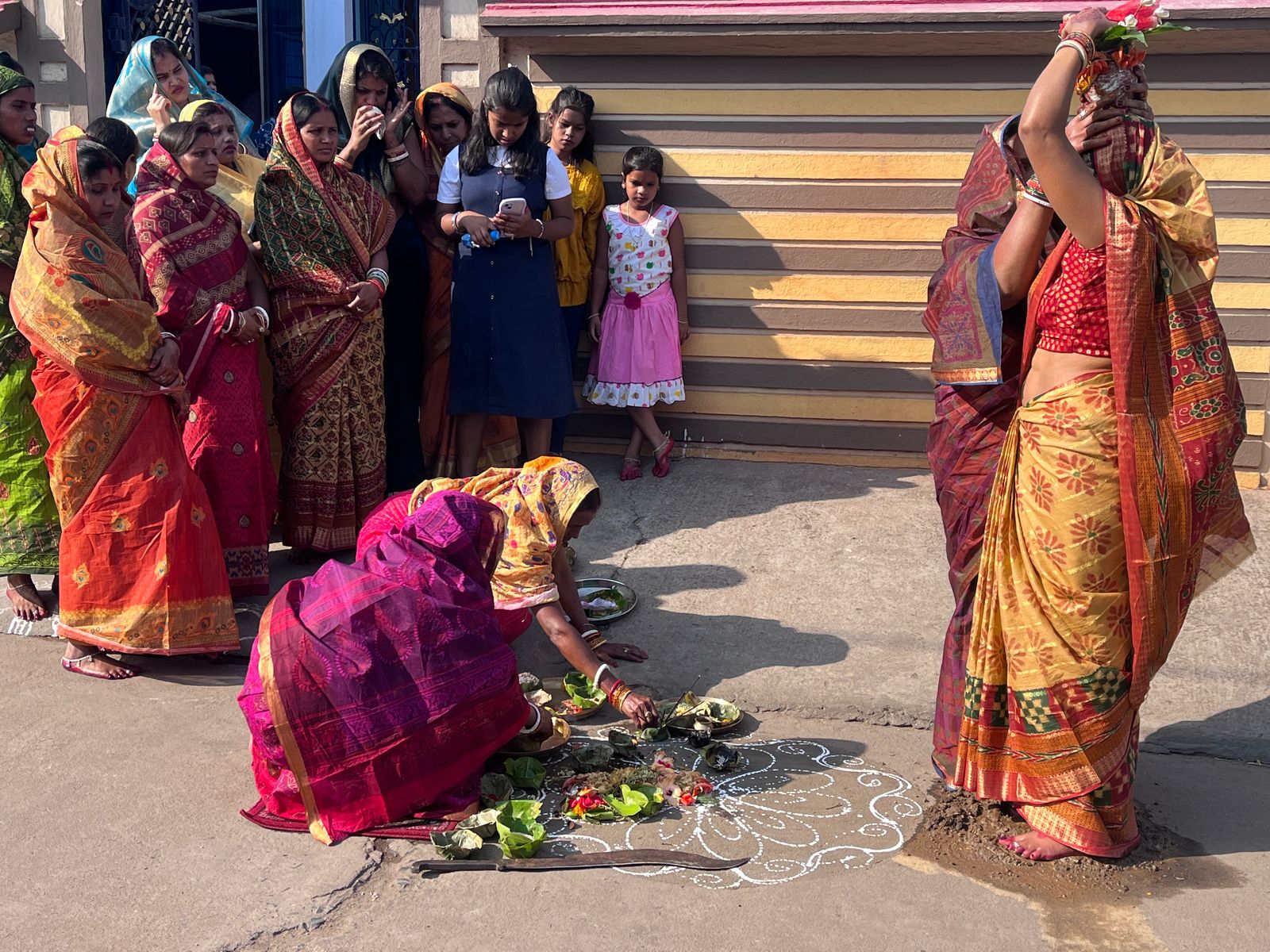 Gamharia: चैत्र माह में मंगलवार को विशेष पूजा, क्या है मां मंगला ओसा का महत्व?