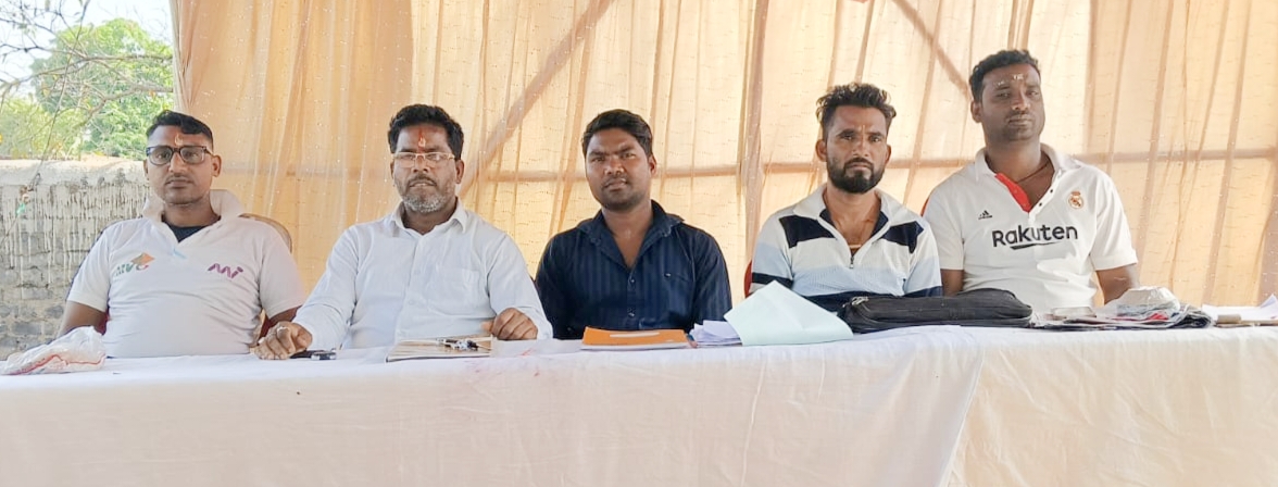 Gamharia: अखंड हरिकीर्तन में शामिल हुए केंद्रीय संगठन मंत्री रवींद्र सरदार टाइगर