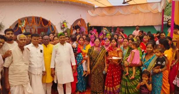 Aditypur : चार दिवसीय श्रीश्री अखंड हरिकीर्तन श्रद्धा और उल्लास के साथ संपन्न