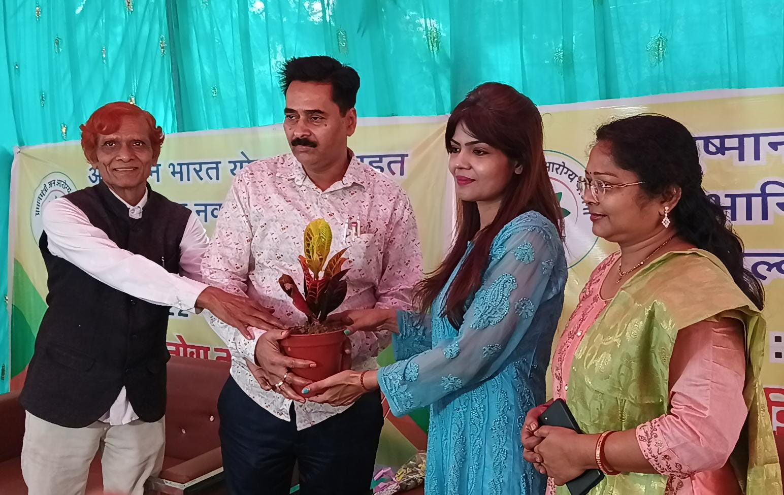 Adityapur : मेडिनोवा नर्सिंग होम में माता और नवजातों के लिए नि:शुल्क मेगा हेल्थ चेकअप कैंप का आयोजन