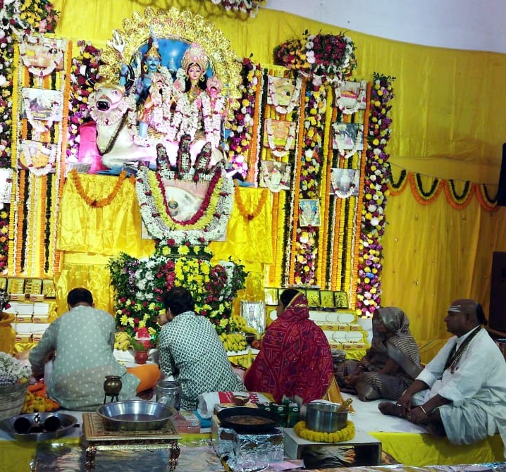 Jamshedpur: भोले के भजनों में बही भक्ति की गंगा, बाबा बासुकीनाथ के जागरण में श्रद्धालु हुए मंत्रमुग्ध