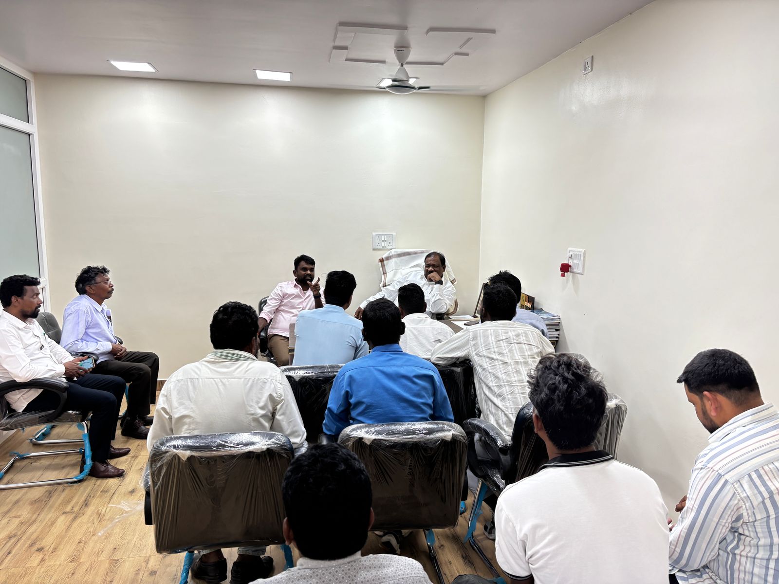 Jharkhand: झारखंड शिक्षक पात्रता परीक्षा में भूमिज भाषा शामिल करने की मांग, शिक्षा मंत्री से गुहार