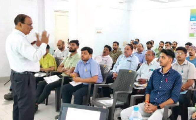 Adityapur : फाऊंड्री और फोर्ज इकाइयों की क्षमता संवर्द्धन के लिए चार दिवसीय प्रशिक्षण कार्यक्रम शुरू