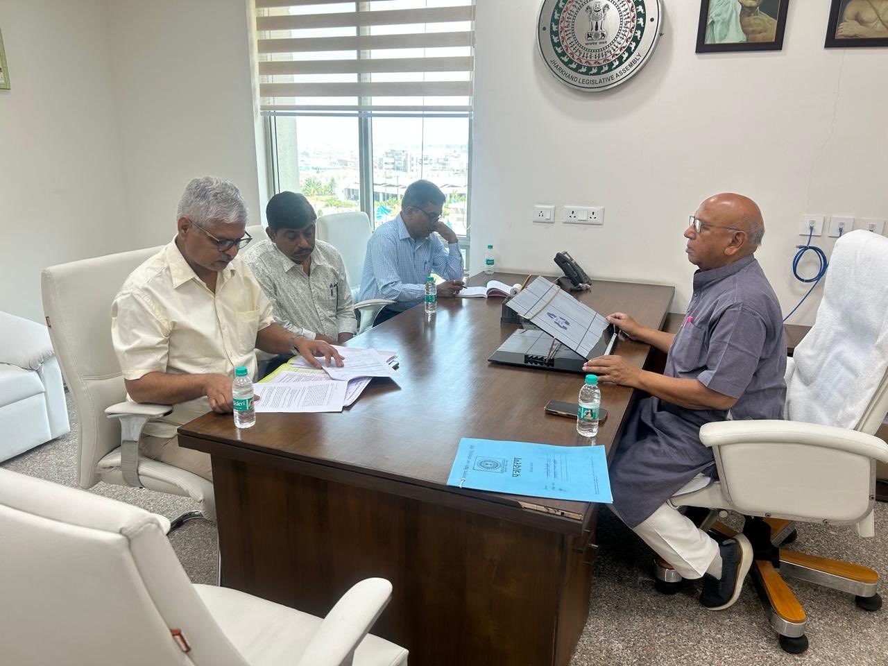 Jamshedpur: ट्रांसफार्मर के खराब होने पर 12 घंटे में सुधार नहीं हुआ तो उपभोक्ताओं को मिलेगा हर्जाना