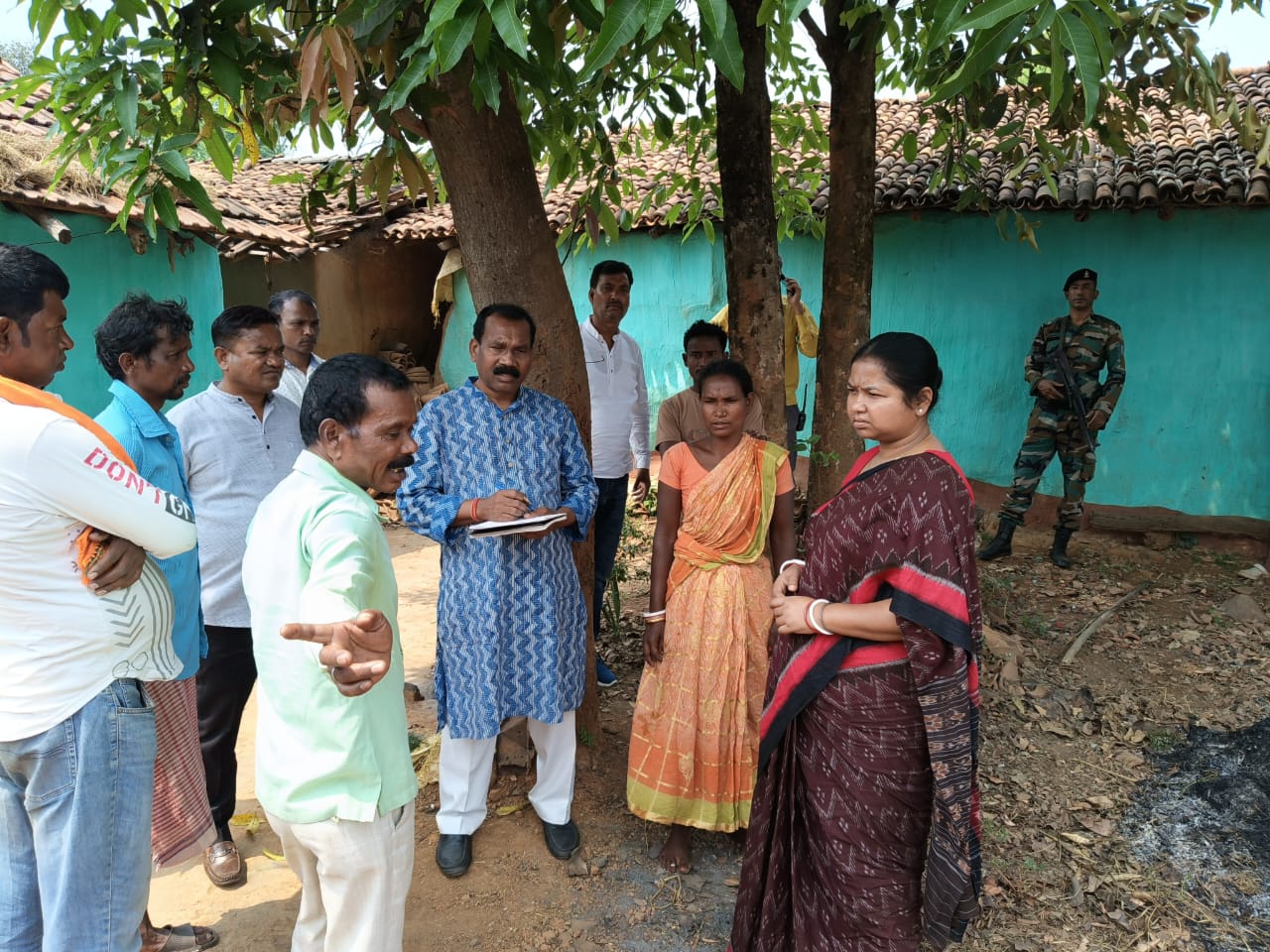 Jagannathpur: विद्यालयों की जर्जर स्थिति पर गीता कोड़ा ने सरकार को घेरा