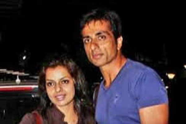 ACCIDENT: सोनू सूद की पत्नी सोनाली सूद दुर्घटनाग्रस्त, मुंबई-नागपुर समृद्धि हाईवे पर हुई घटना