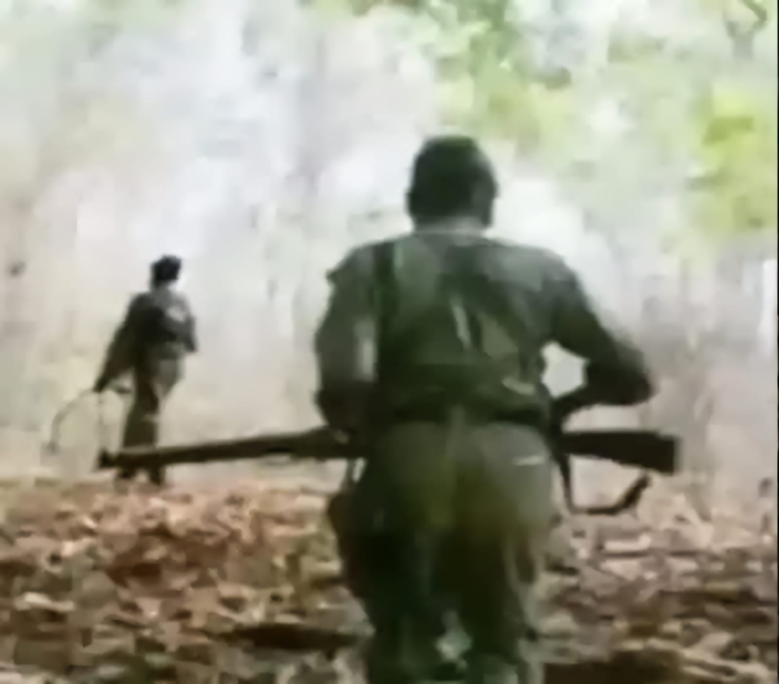 Bokaro : बोकारो के लुगूबुरु पहाड़ पर माओवादियों और सुरक्षा बलों के बीच मुठभेड़