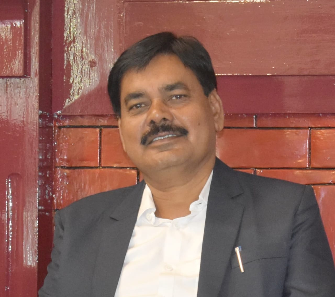 Gamharia: डॉ. शुभेंदु महतो लगातार तीसरी बार झामुमो जिलाध्यक्ष नियुक्त