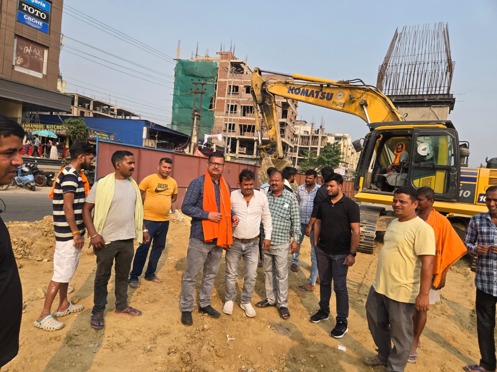 Jamshedpur: हंगामे के बाद NH-33 पर हटाई गई बैरिकेटिंग, रामनवमी उत्सव में आई राहत