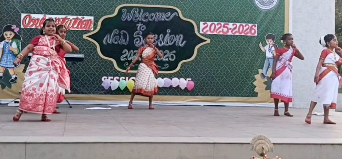 Gamharia : विद्या ज्योति स्कूल में नये छात्रों के स्वागत के लिए सांस्कृतिक कार्यक्रम आयोजित