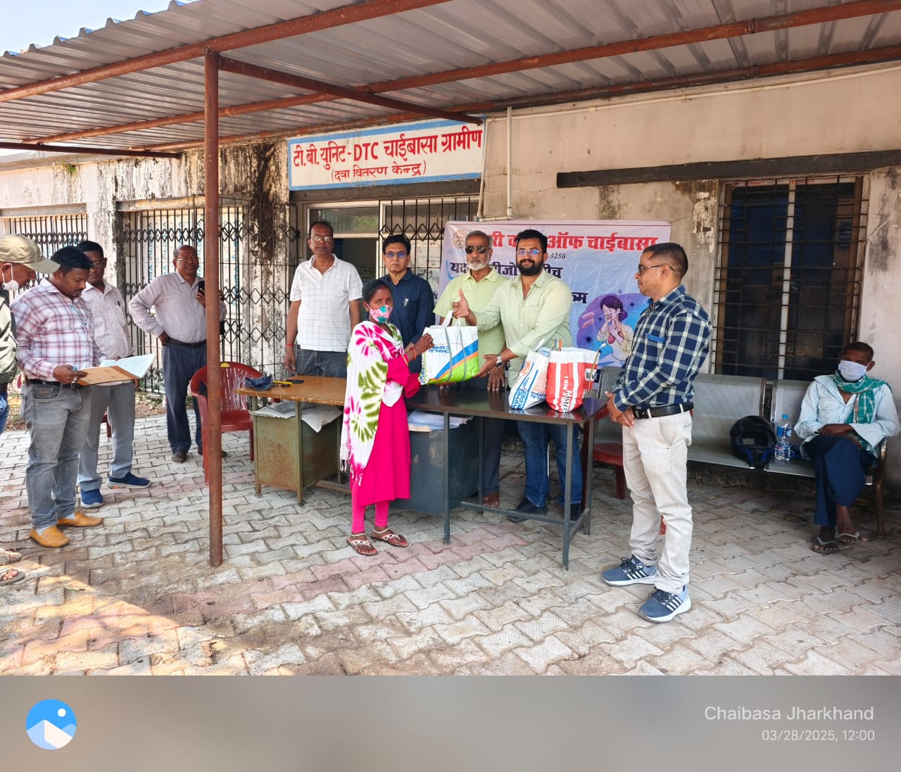 Chaibasa: टीबी मरीजों की सेवा में Rotary Club, पोषाहार वितरण कर दी स्वास्थ्य की शुभकामनाएं