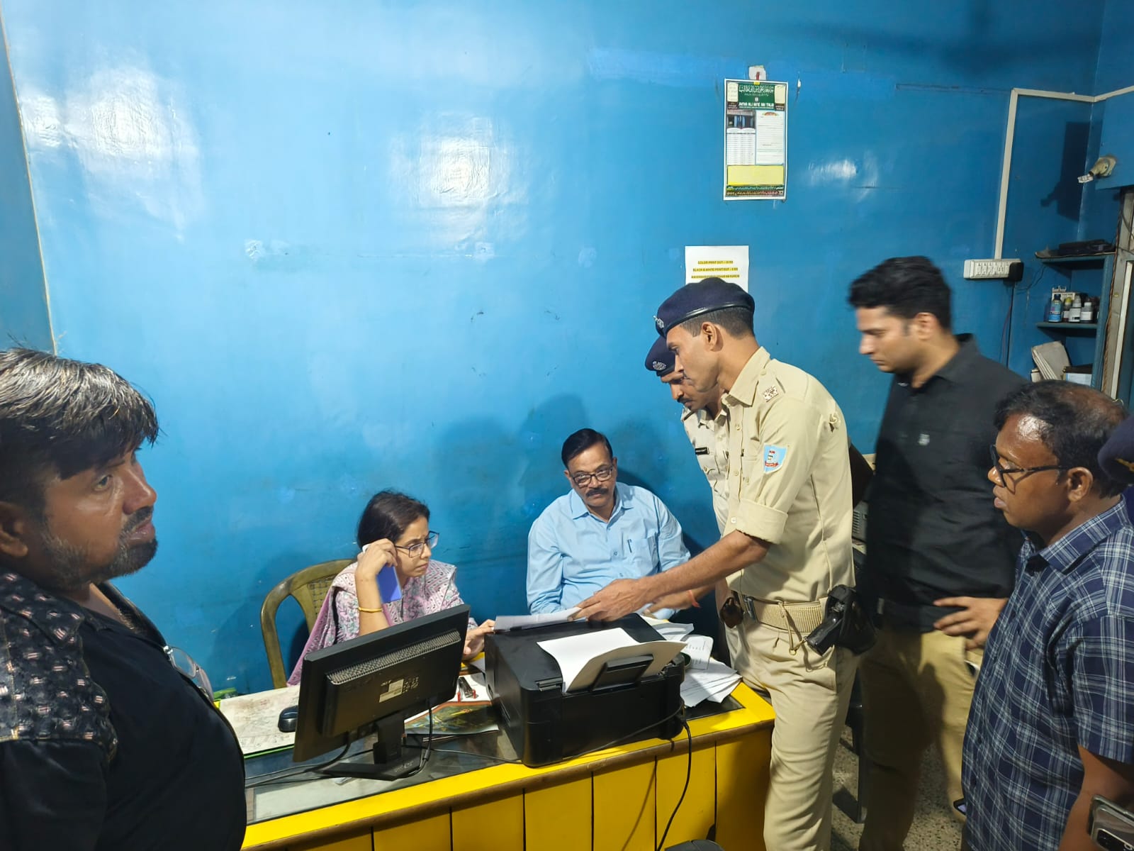 Jamshedpur: नकली सर्टिफिकेट बनाकर विदेश भेजने के नाम पर फर्जीवाड़ा, SDM की छापेमारी में भंडाफोड़