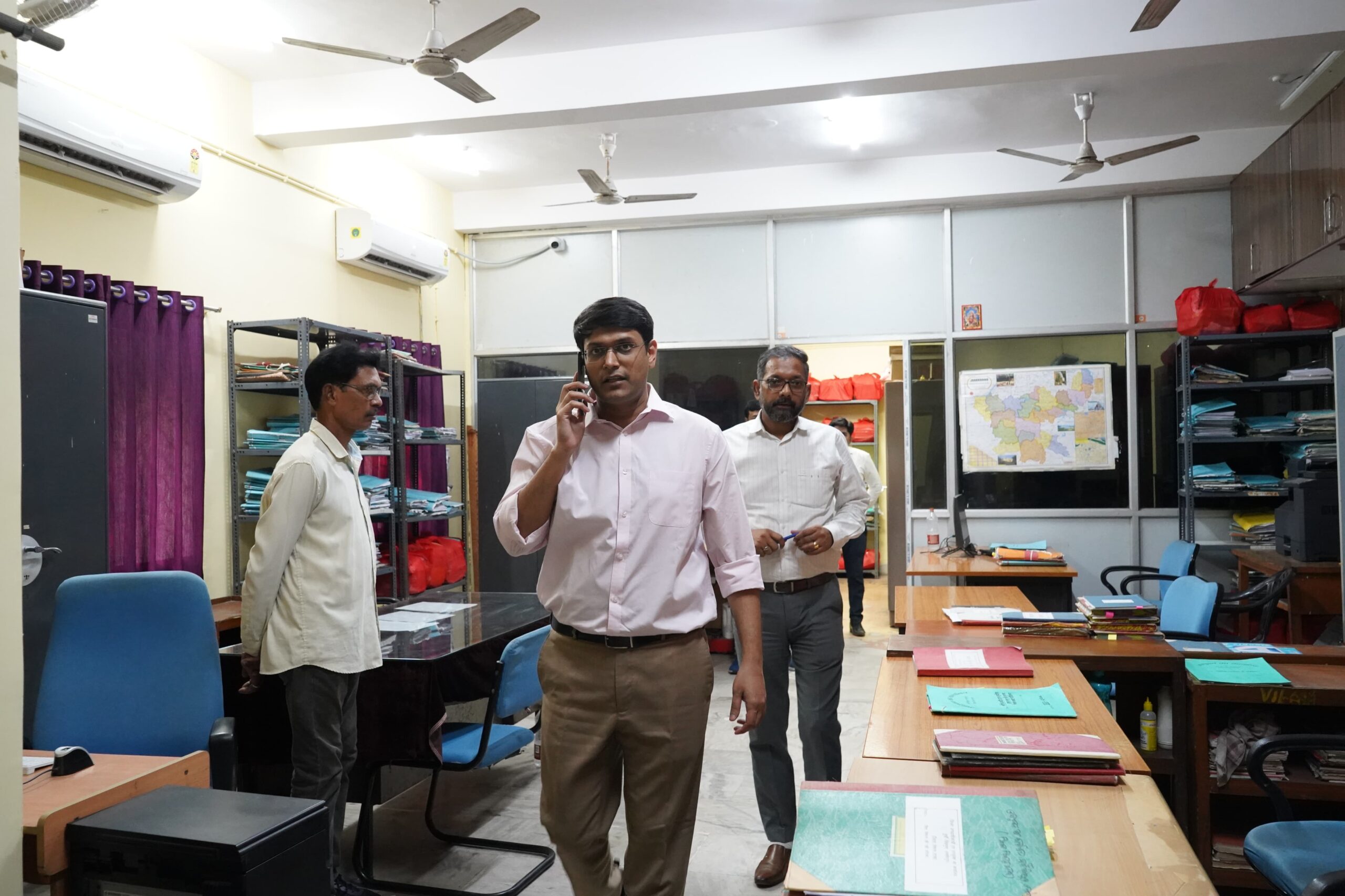 Jamshedpur: योजना व विकास शाखा का व्यापक निरीक्षण, ‘गार्ड फाइल’ से लेकर ‘बायोमीट्रिक’ तक – हर स्तर पर सख्ती के संकेत