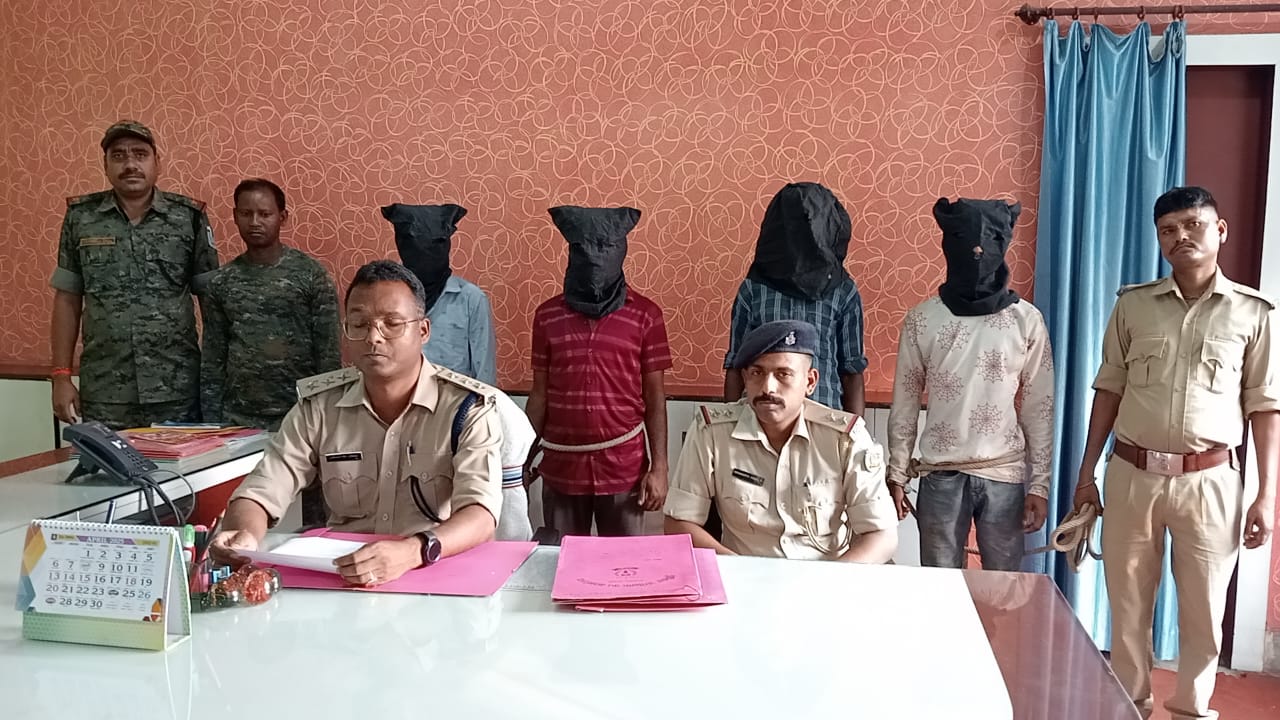 Saraikela: ईचागढ़ में मिली लाश ने खोली ज़मीन कारोबार की परतें, दो आरोपी चिन्हित