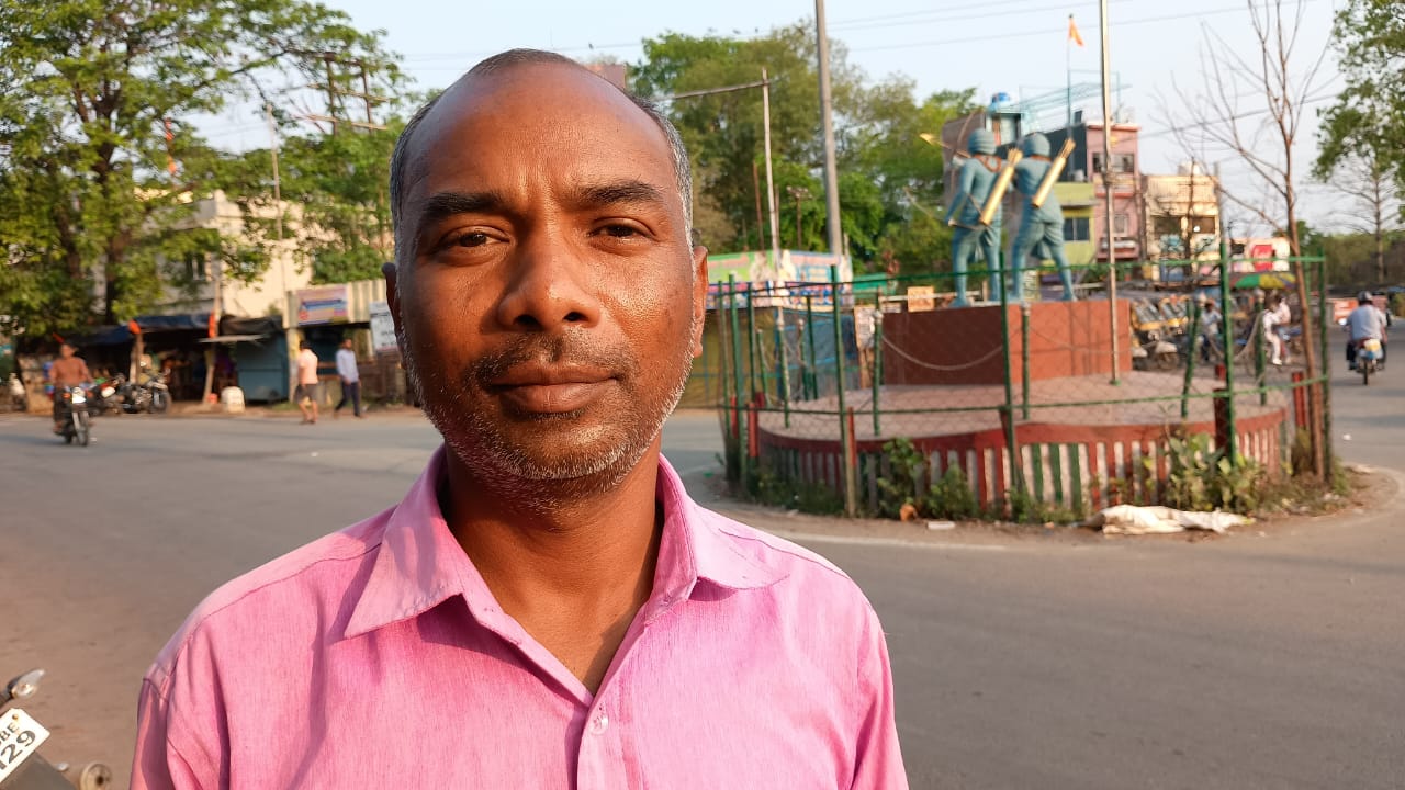 Jadugora: भाटीन पंचायत को मिला नया PLB, गांव में जश्न का माहौल