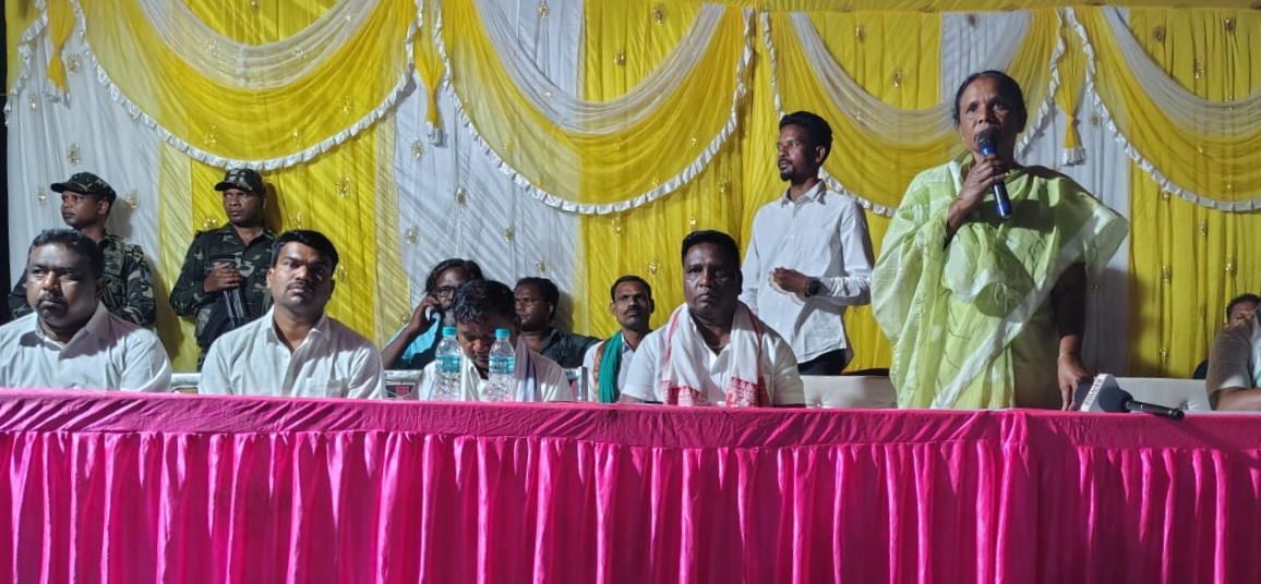 Gamharia : सालडीह में सांस्कृतिक कार्यक्रम आयोजित, सांसद जोबा माझी हुई शामिल