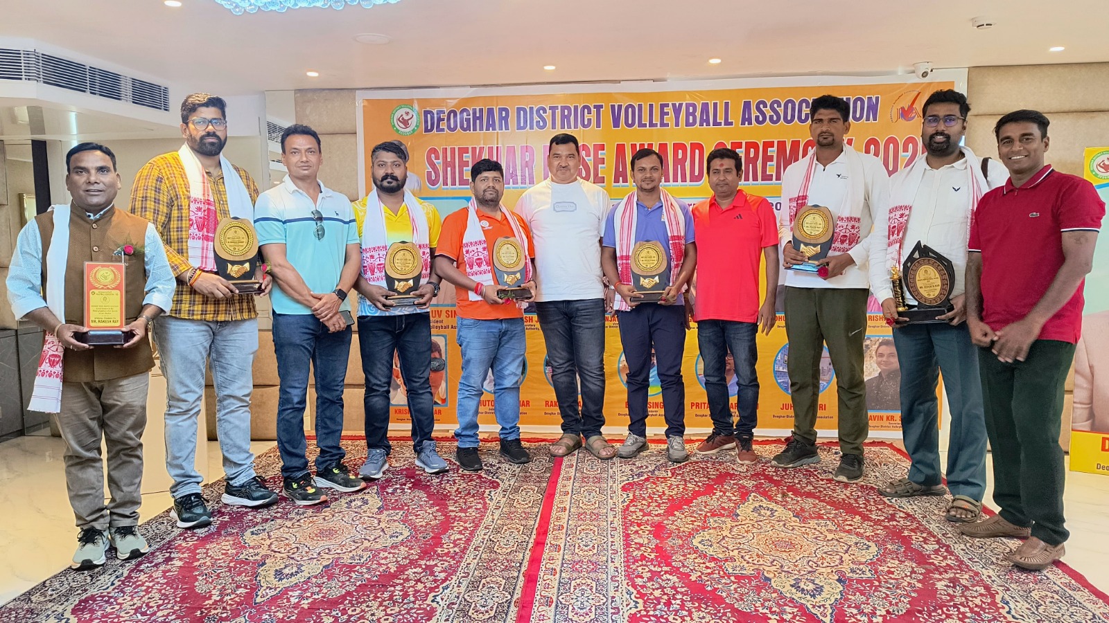 Deoghar: शेखर बोस खेल सम्मान समारोह में चमका देवघर का नाम, खिलाड़ियों एवं कोच को मिला सम्मान