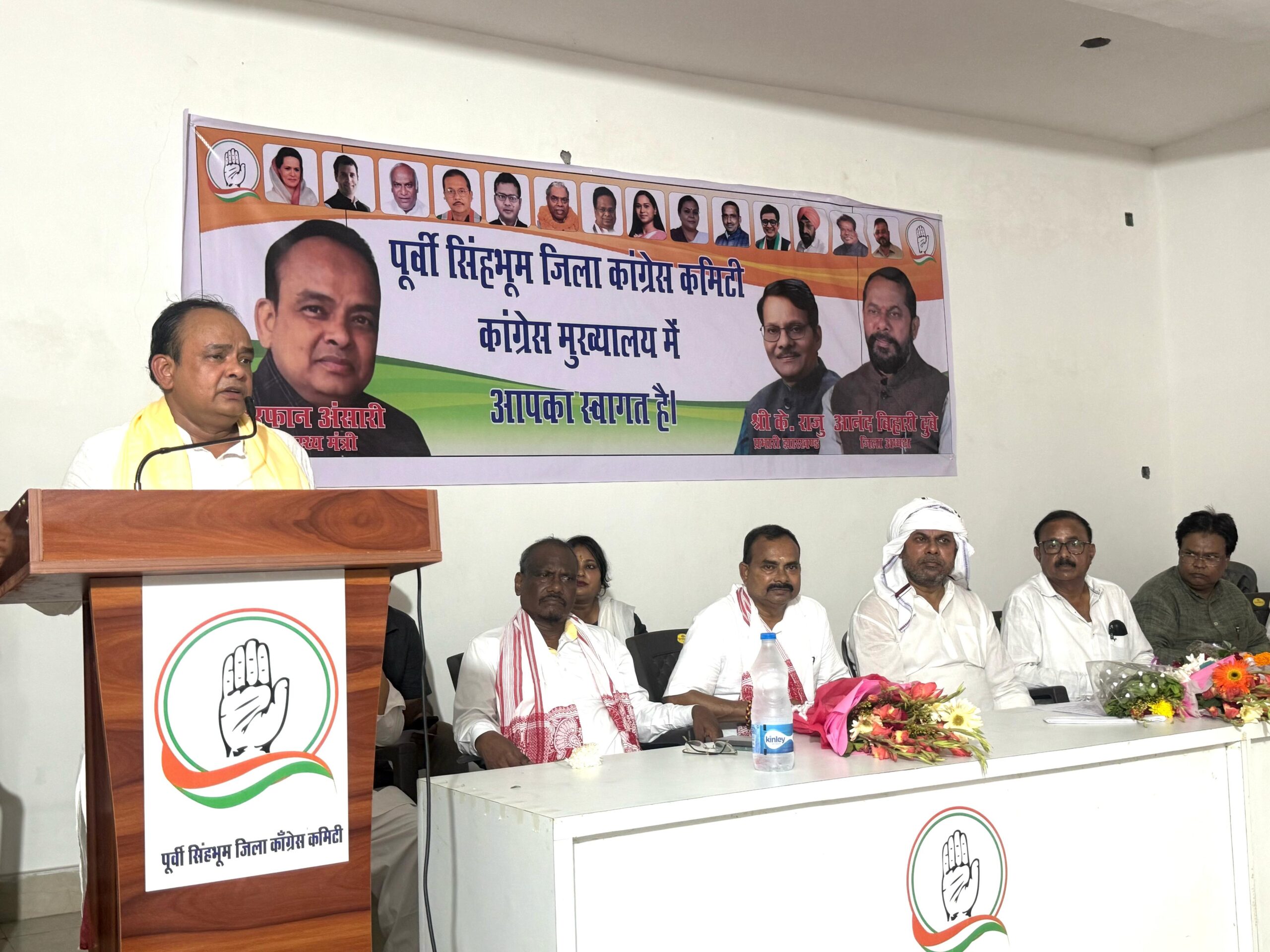 Jamshedpur: झारखंड सरकार के स्वास्थ्य मंत्री डॉ. इरफान अंसारी जिला कांग्रेस कमिटी ने किया स्वागत