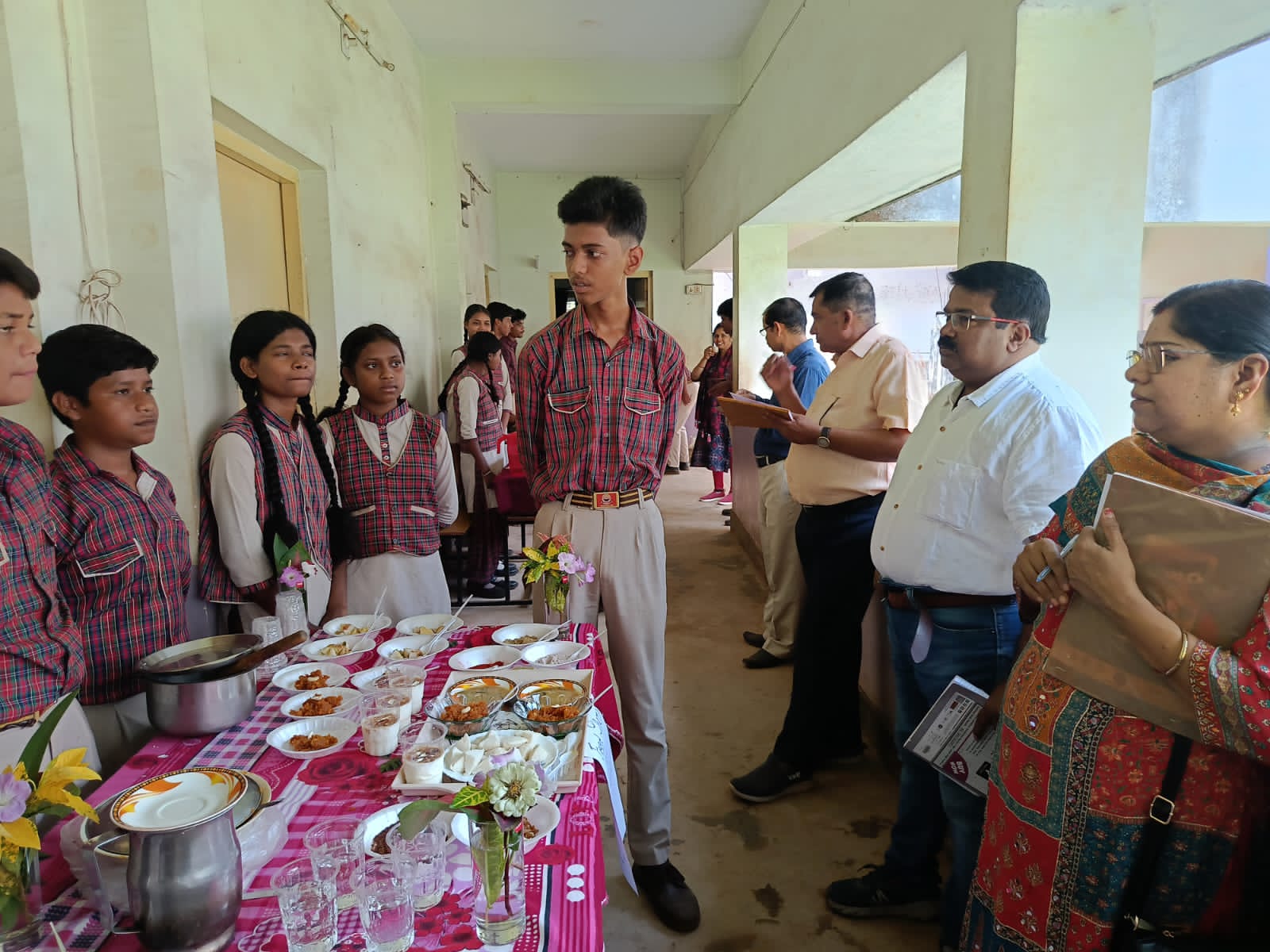 DAV चिड़िया में पोषण की अलख, पखवाड़े में उमड़ा उत्साह – बच्चों ने सीखा संतुलित आहार का महत्व