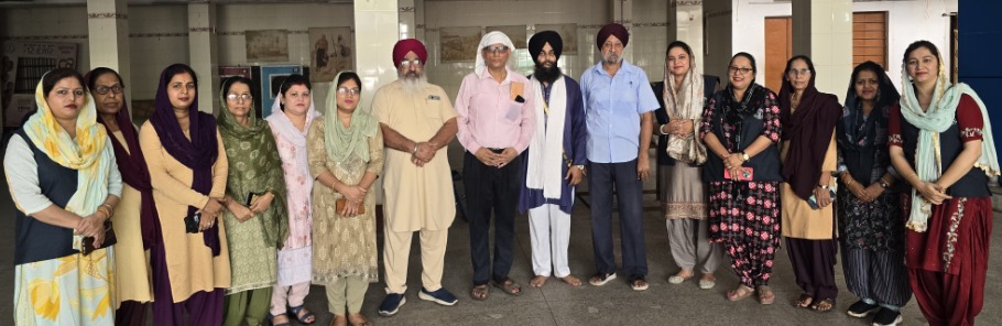 Jamshedpur: उत्तम कुमार सिंह बने गुरु नानक मध्य विद्यालय के प्रधानाध्यापक