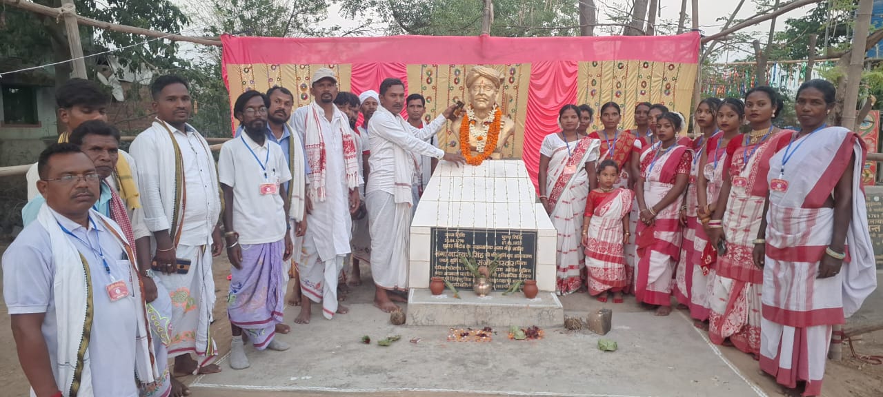 Potka : जल,जंगल,जमीन की रक्षा का संकल्प के साथ गंगा नारायण सिंह की 235वीं जयंती मनाई गई