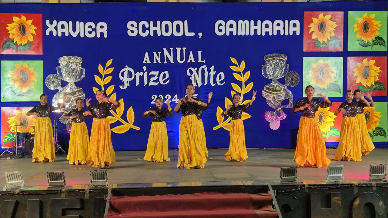 Xavier School में प्राइज नाइट, बच्चों ने नृत्य और नाटक से जीता दिल