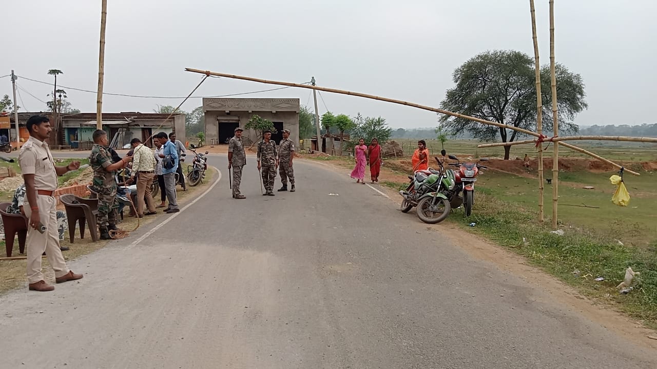 Saraikela: धर्म परिवर्तन और निकाह विवाद में पुलिस ने की कड़ी कार्रवाई, पांच महिला समेत 8 हिरासत में