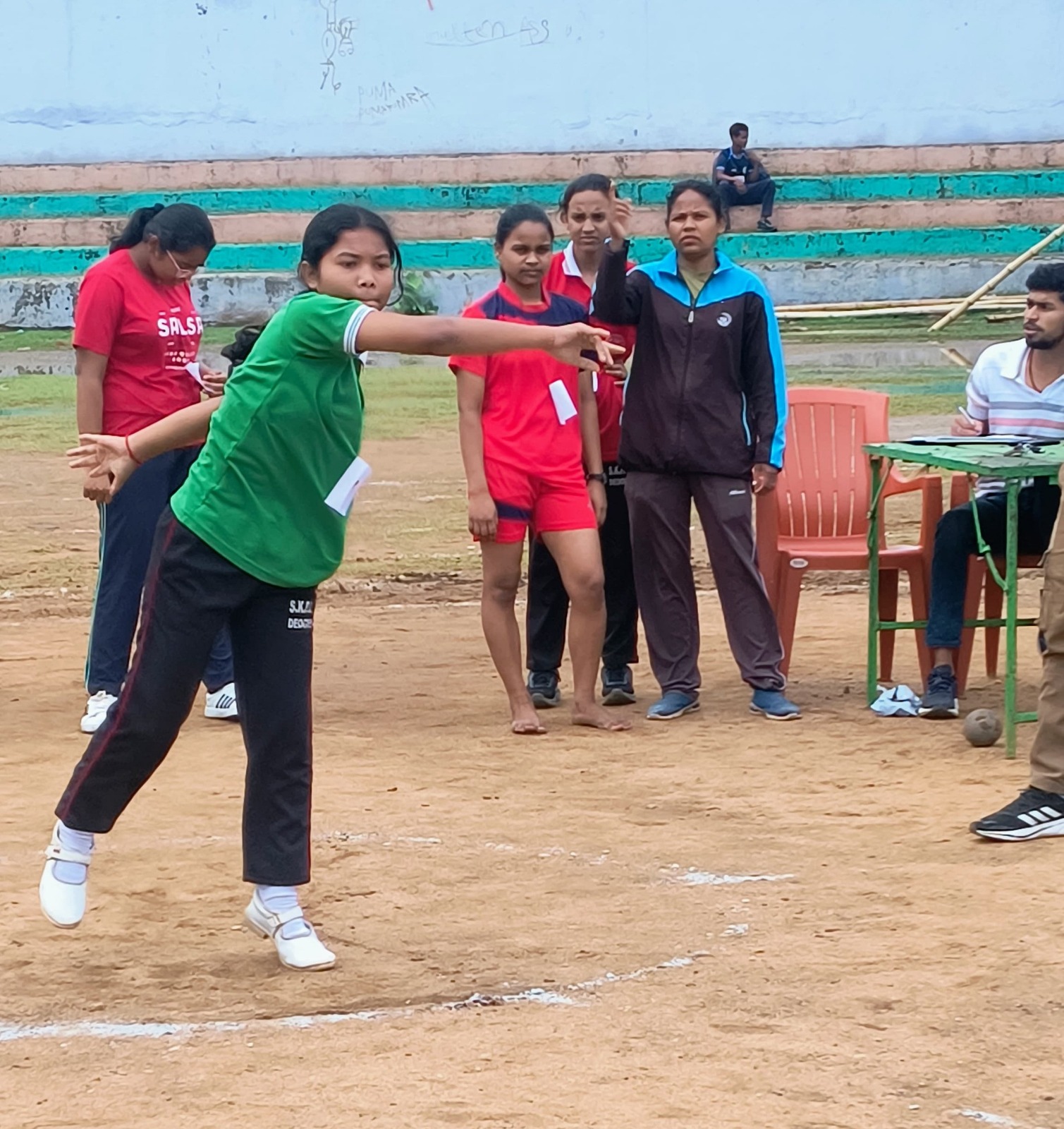 Deoghar: 11वीं जिला एथलेटिक्स चैंपियनशिप का हुआ शुभारंभ, मेडल नहीं प्रदर्शन को लक्ष्य बनाने की सलाह