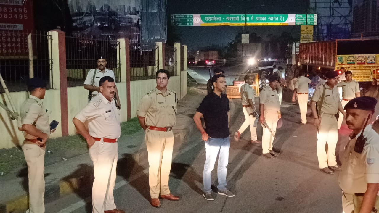 Jamshedpur: शहर में चला एंटी क्राइम चेकिंग अभियान, एसएसपी ने की मॉनिटरिंग