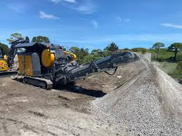 Jamshedpur: पिछले नौ वर्षों से अवैध रूप से औद्योगिक उपयोग में लाई जा रही सरकारी भूमि, DC से हुई शिकायत