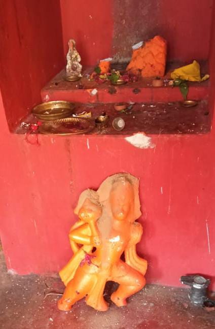 Saraykela : हनुमान जी की मूर्ति खंडित, श्रीराम सनातन समिति ने कार्रवाई करने की मांग की