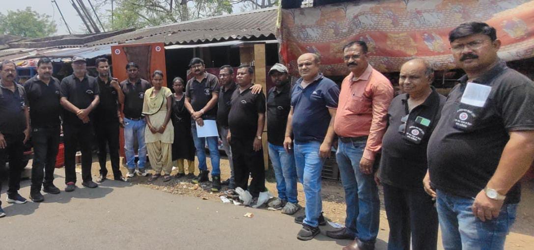 Adityapur :  श्री शनिदेव भक्त मंडली ने अनाथ बच्ची के विवाह में किया सहयोग