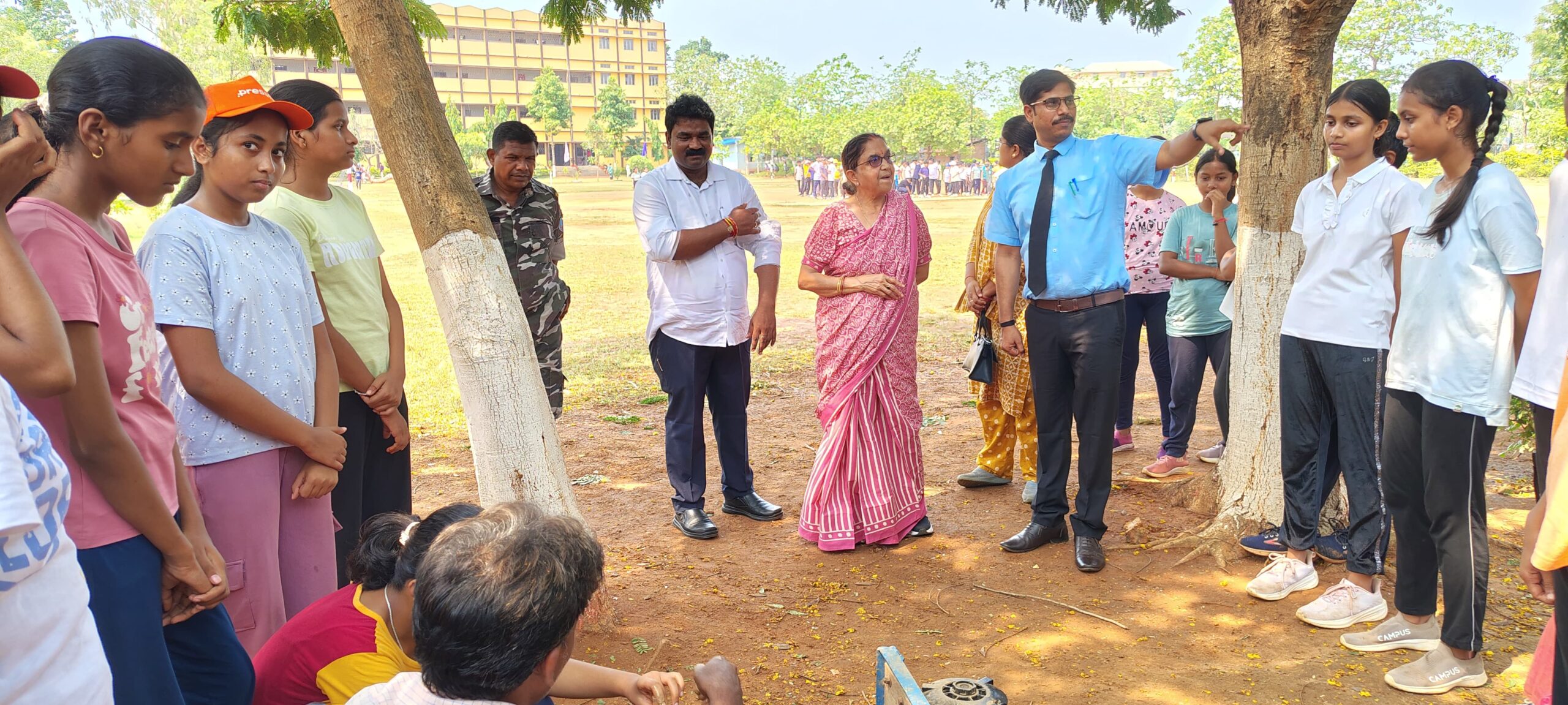 Bahragora: समर कैंप में बच्चों ने सीखे साहसिक खेल और कौशल