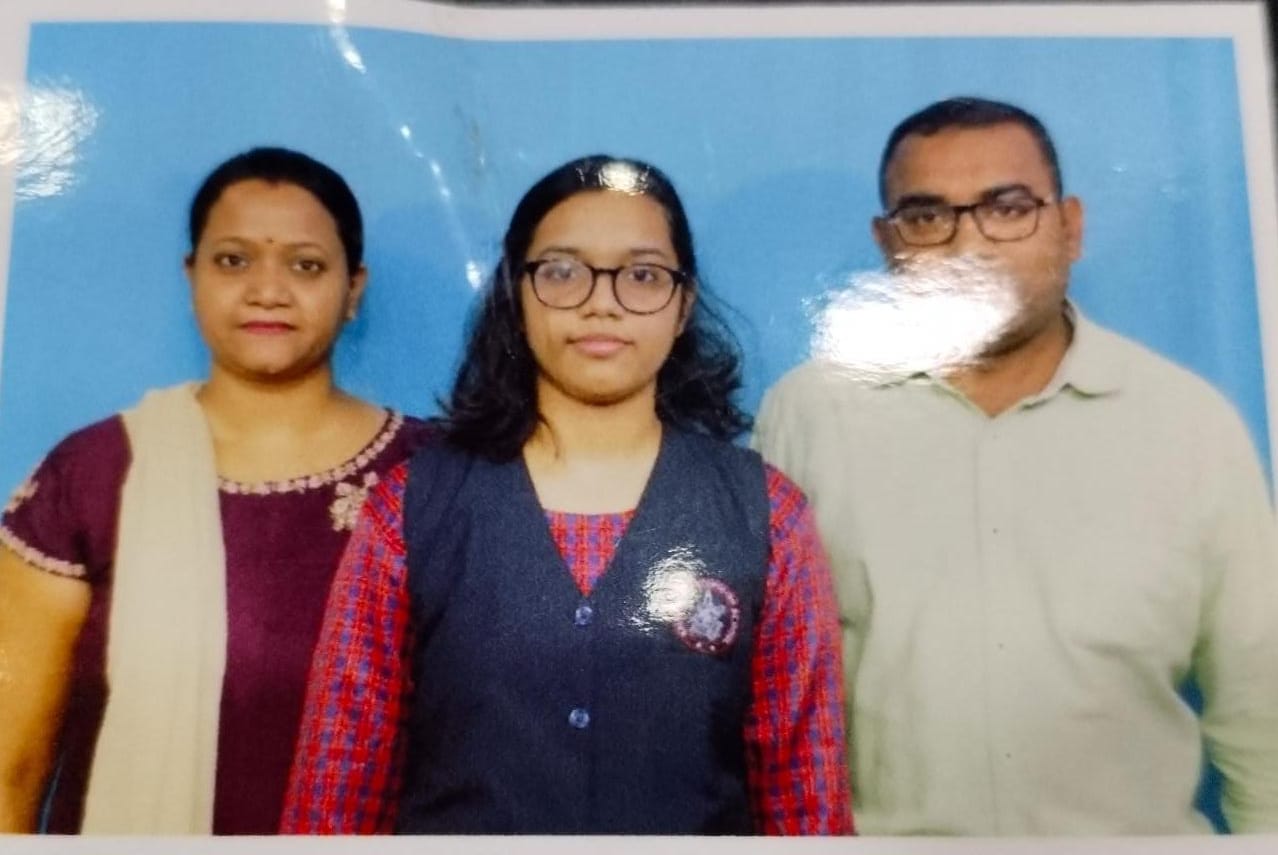 Potka : साईं सरस्वती इंग्लिश स्कूल में मुस्कान 10वीं और सौम्या 12वीं में रही स्कूल टॉपर