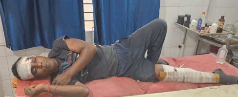 Gamharia: दुगनी में बैल से टकराकर बाइक सवार युवक घायल,एमजीएम रेफर