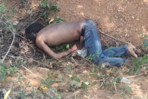 Gamharia: नवागढ़ के कैनाल में मिला युवक का सड़ा हुआ शव, चेहरा बुरी तरह कुचला