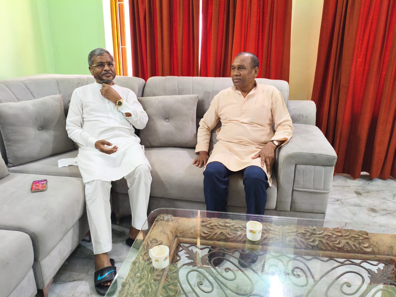 Jharkhand: युवाओं का भविष्य अधर में, किसानों की कमर टूटी – पूर्व मुख्यमंत्रियों ने जताई चिंता