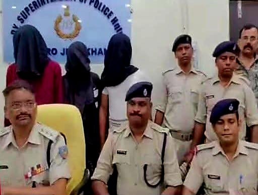 Bokaro: 16 वर्षीय नाबालिग के साथ सामूहिक बलात्कार, तीन गिरफ्तार